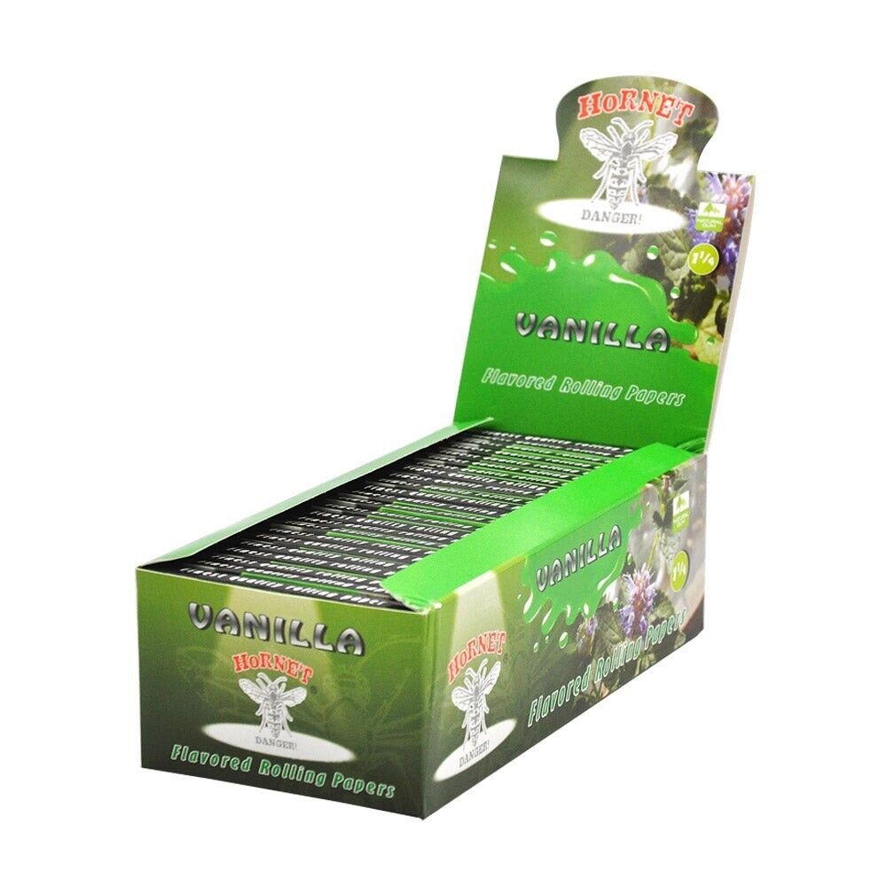 Hornet Vanilla flavored rolling papers Natural Gum 1 14 size 50 booklets 50 leaves per booklet